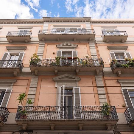 Chic House Apartment Бари Екстериор снимка