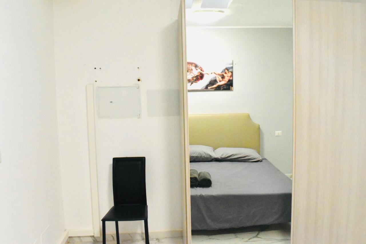 Chic House Apartment Бари Екстериор снимка
