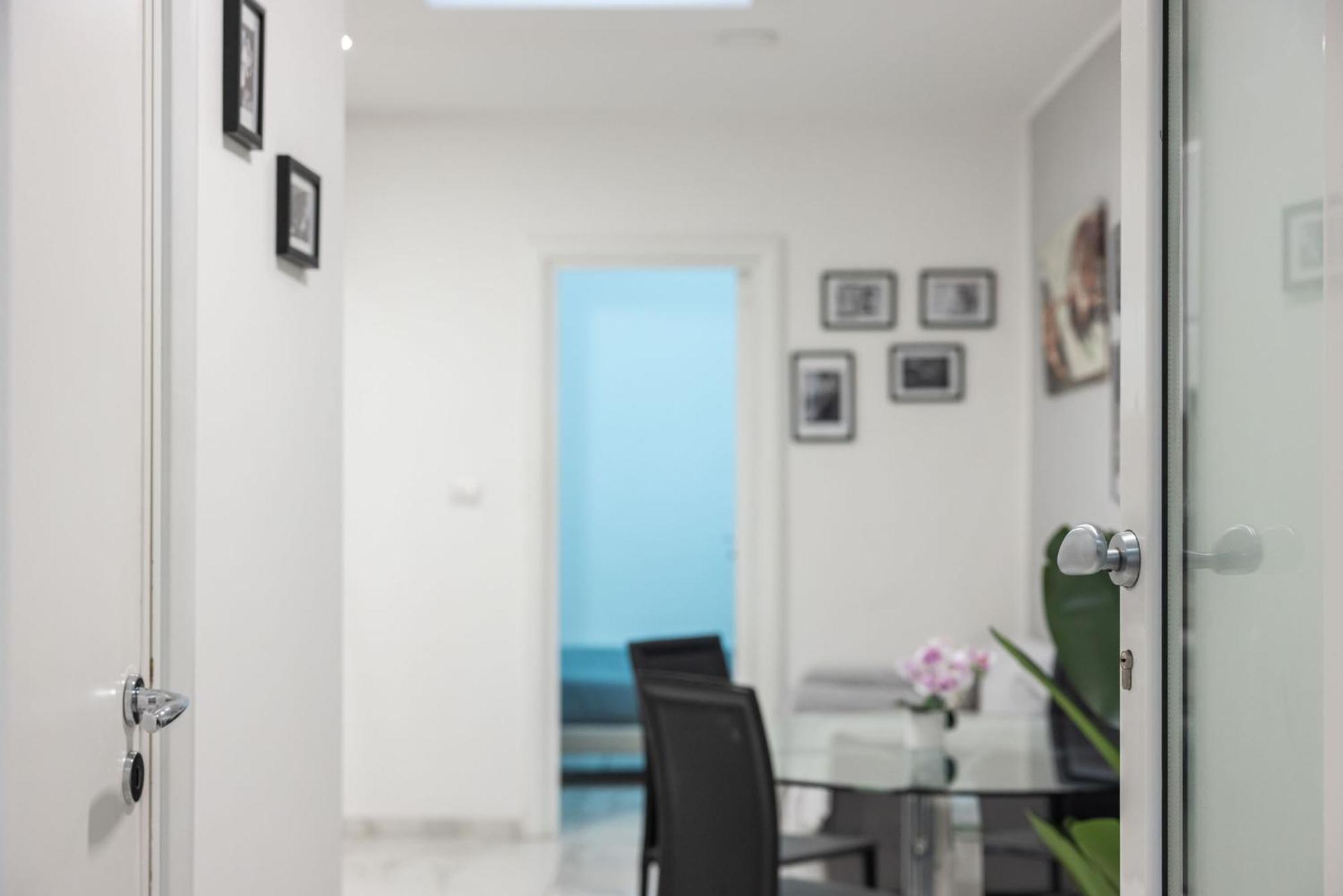 Chic House Apartment Бари Екстериор снимка