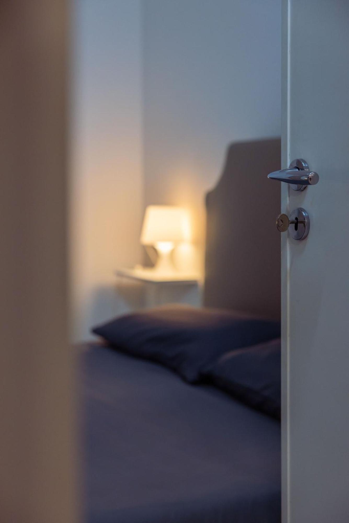 Chic House Apartment Бари Екстериор снимка