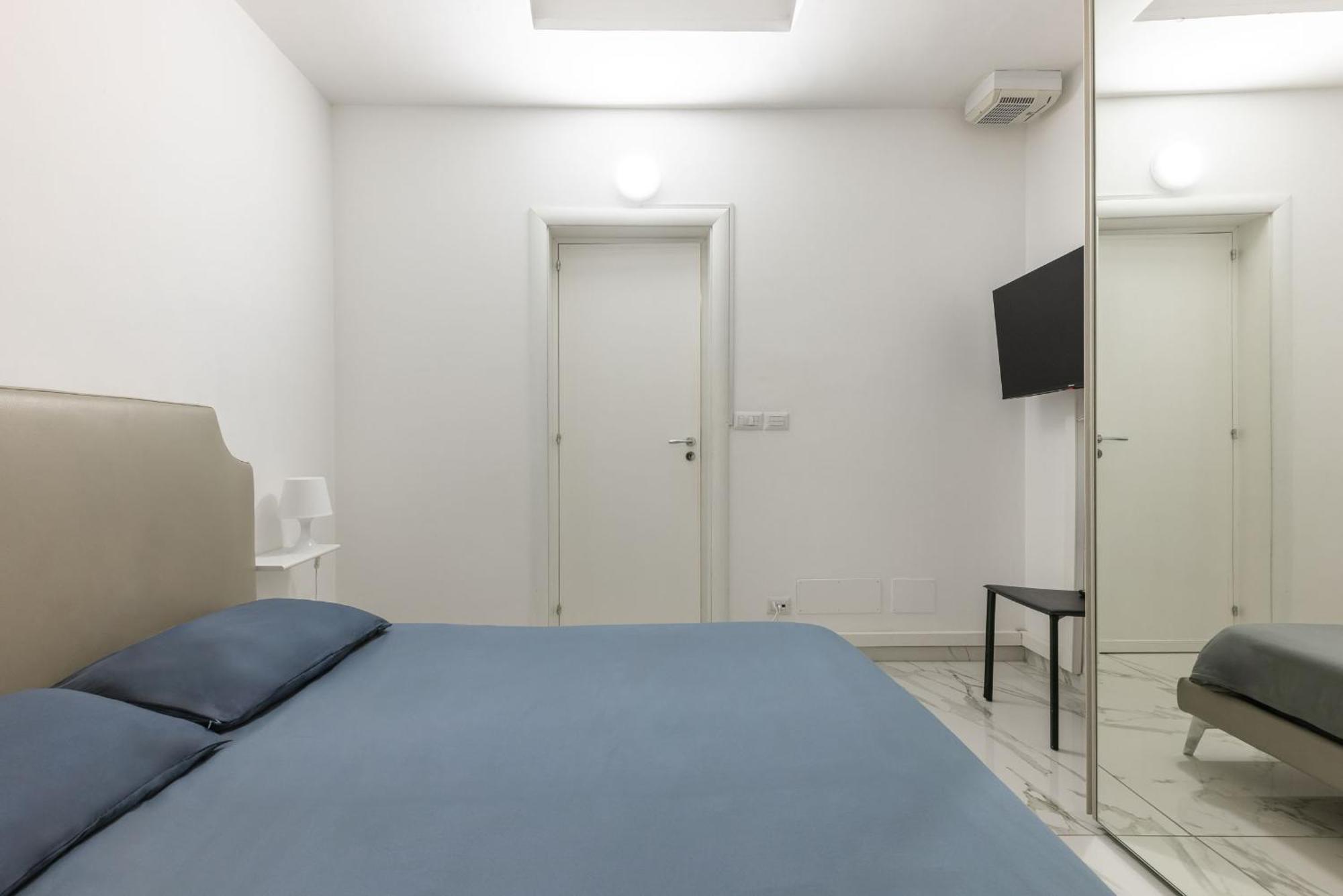 Chic House Apartment Бари Екстериор снимка