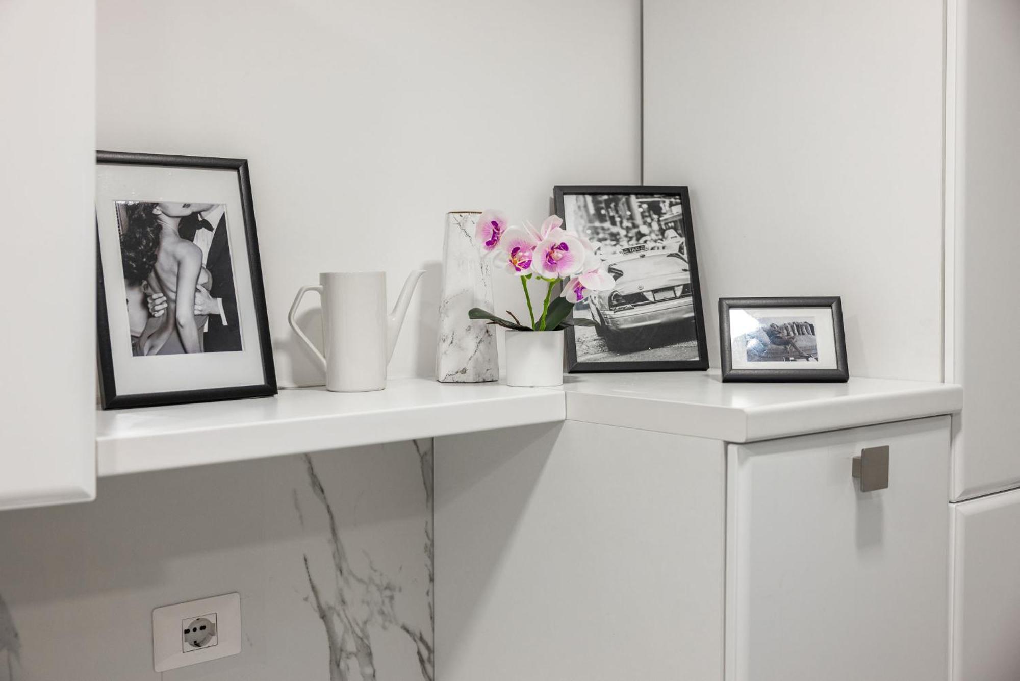 Chic House Apartment Бари Екстериор снимка